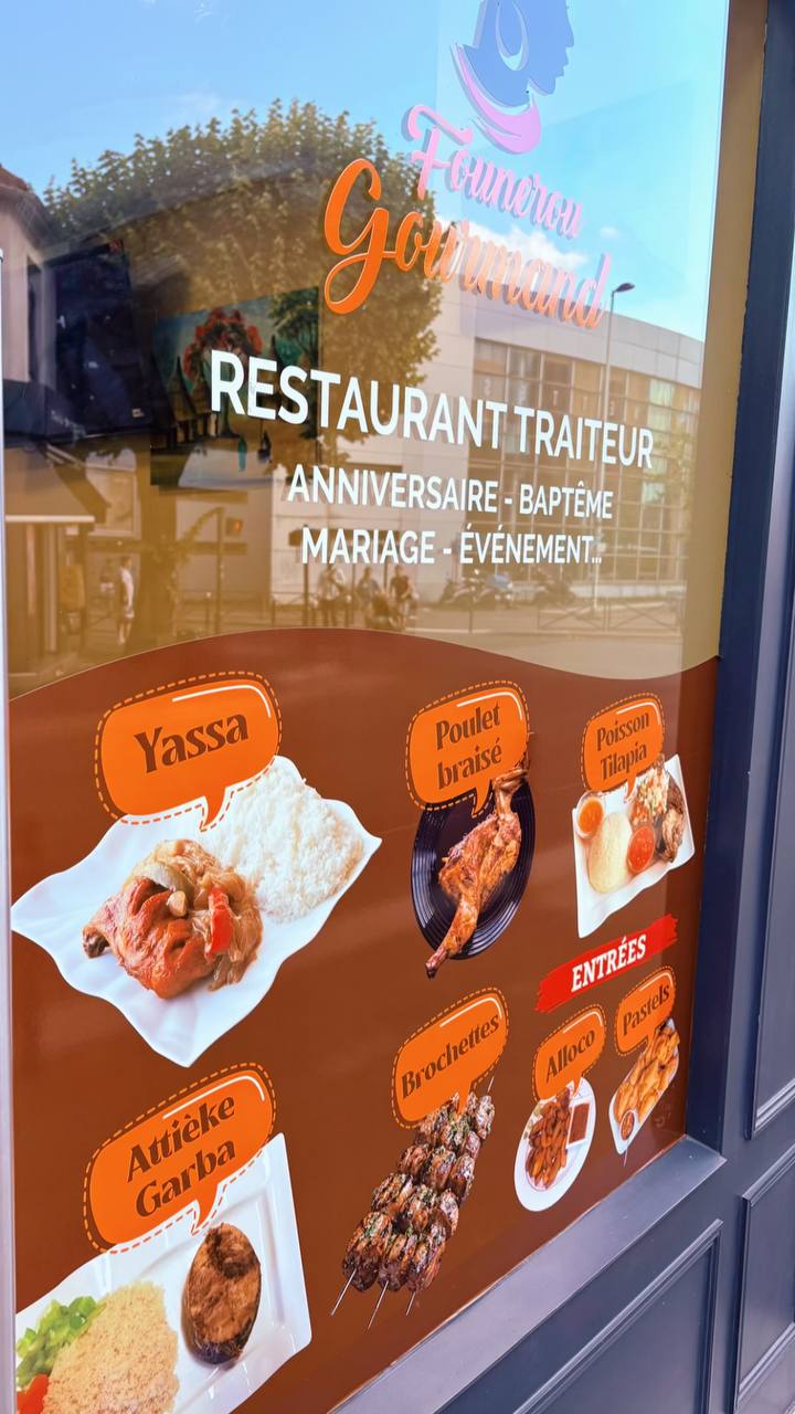 Vitrine traiteur du restaurant Founerou Gourmand à Ivry